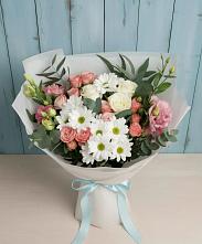 Букет цветов из:  Розы, Лизиантусы и Хризантемы #REPLACE_PRED# Кагальнике