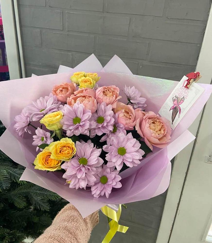 Букет цветов из: Хризантемы и Розы в Кагальнике