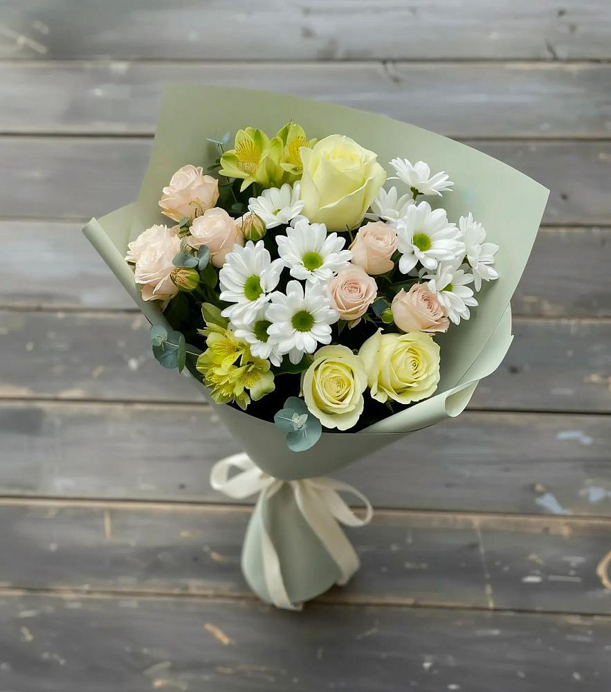 Букет цветов из: Альстромерии, Розы и Хризантемы в Кагальнике