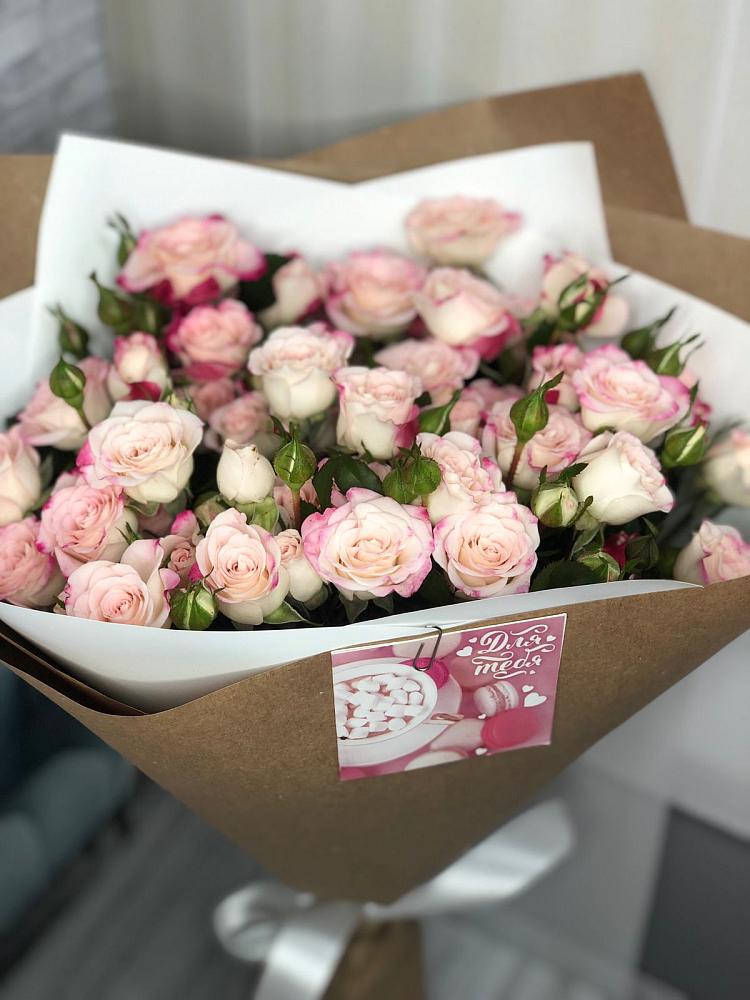 Букет цветов из: Розы в Кагальнике