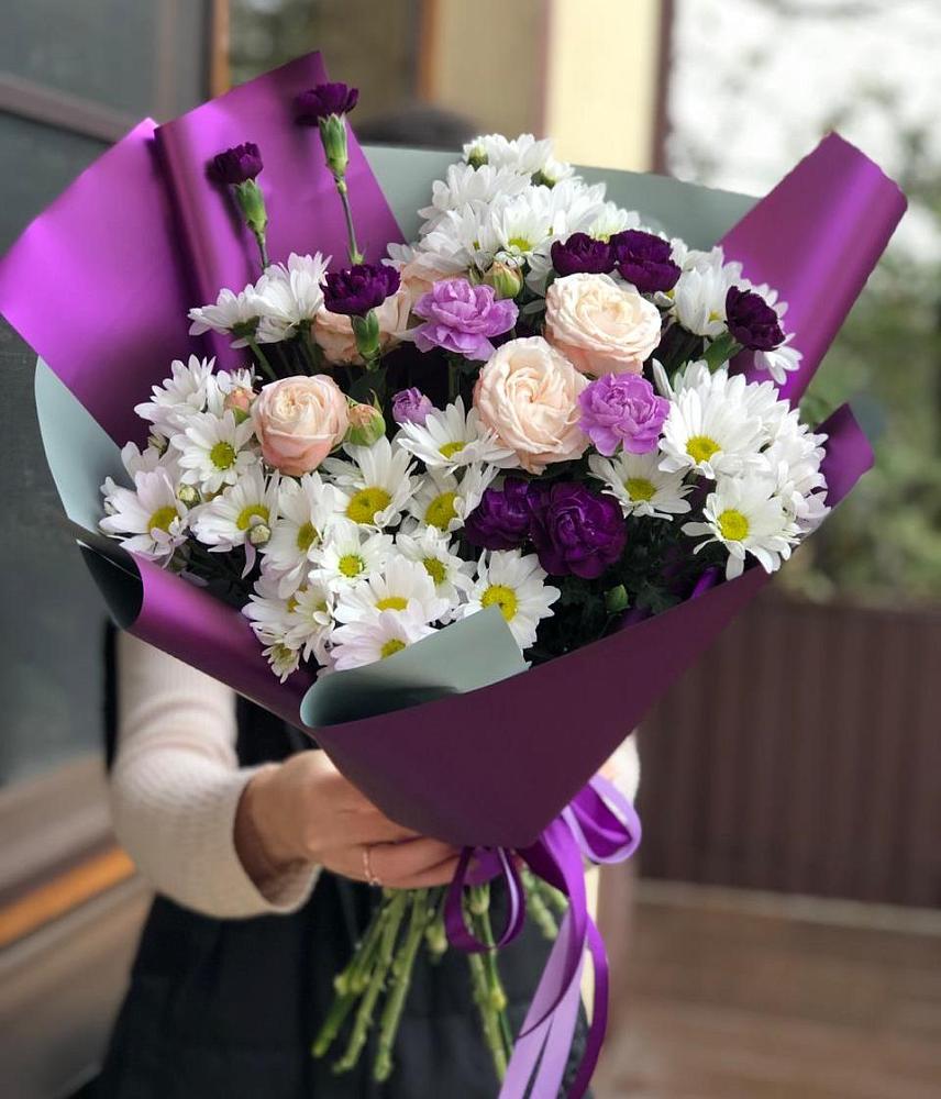 Букет цветов из: Хризантемы, Гвоздики и Розы в Кагальнике