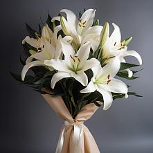 Букет цветов из:  Лилии #REPLACE_PRED# Кагальнике