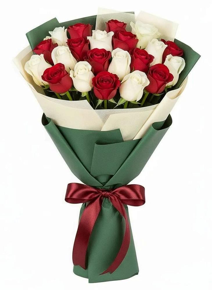 Букет Микс из красных и белых роз в Кагальнике