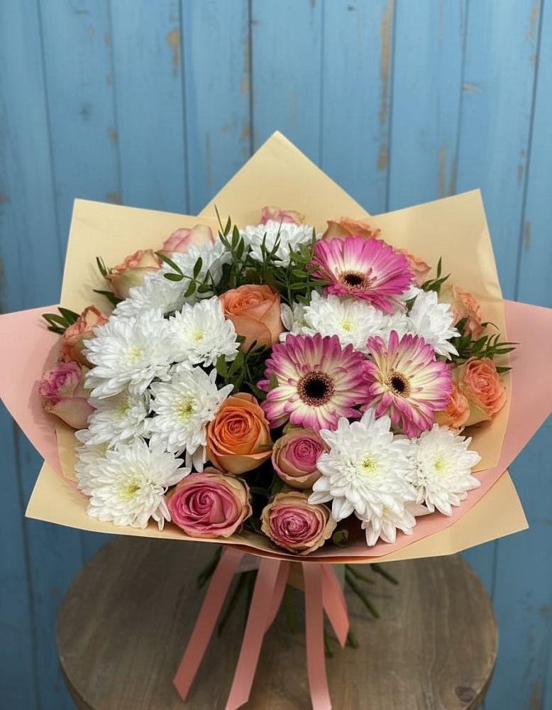 Букет цветов из: Розы, Герберы и Хризантемы в Кагальнике