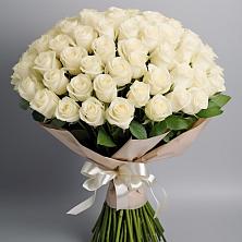 Букет 101 беля роза Белоснежка в Кагальнике