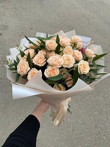Букет Кремовые розы Латте в Кагальнике