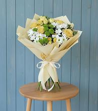 Букет цветов из:  Хризантемы и Розы в Кагальнике