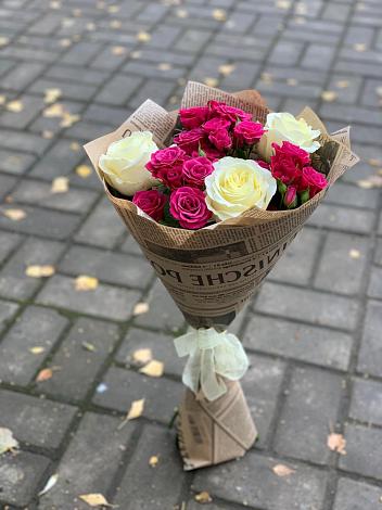 Букет цветов из: Розы в Кагальнике
